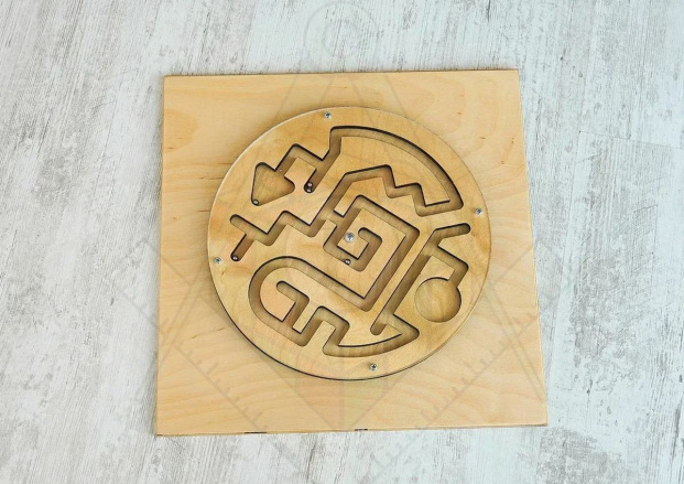 Тактильно-развивающая панель-лабиринт «Шарики»_1