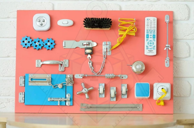 Бизиборд «Розовый для девочек»_1