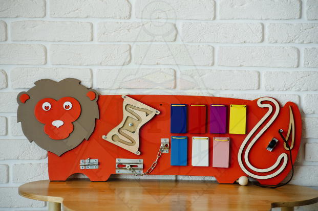 Бизиборд «Смелый львёнок»_1