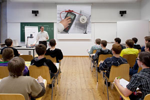 Документ-камера делает процесс образования интерактивным и увлекательным Документ-камера делает процесс образования интерактивным и увлекательным