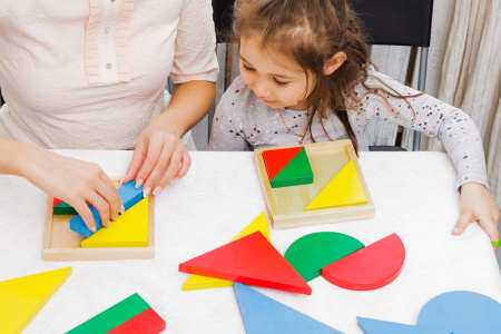 10082_Игровой комплект психолога №2 «Базовые геометрические фигуры и их основные преобразования»_7