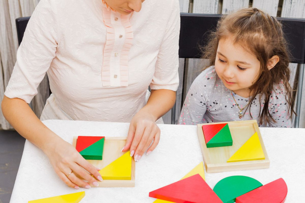 10082_Игровой комплект психолога №2 «Базовые геометрические фигуры и их основные преобразования»_2