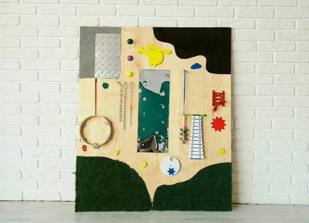 Акустическая настенная тактильная панель «Любим музыку»_1